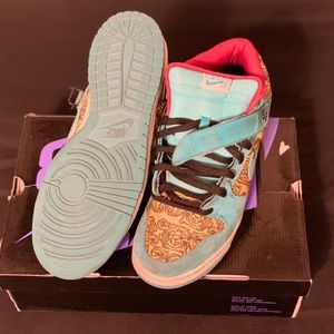 Nike SB MID “Peacocks”